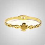 Radiant Clover Bangle - Image 3