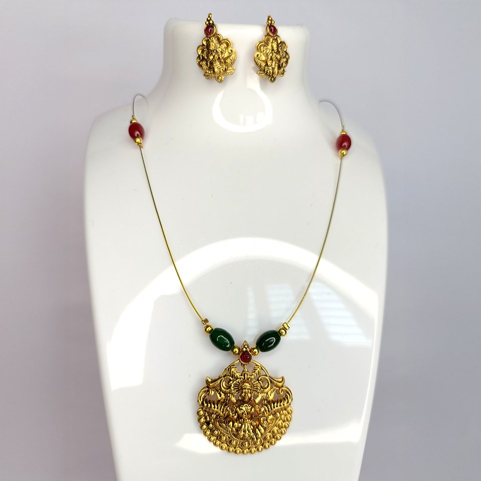 960X960_01 Anugraha Lakshmi Pendant Necklace - Image 1