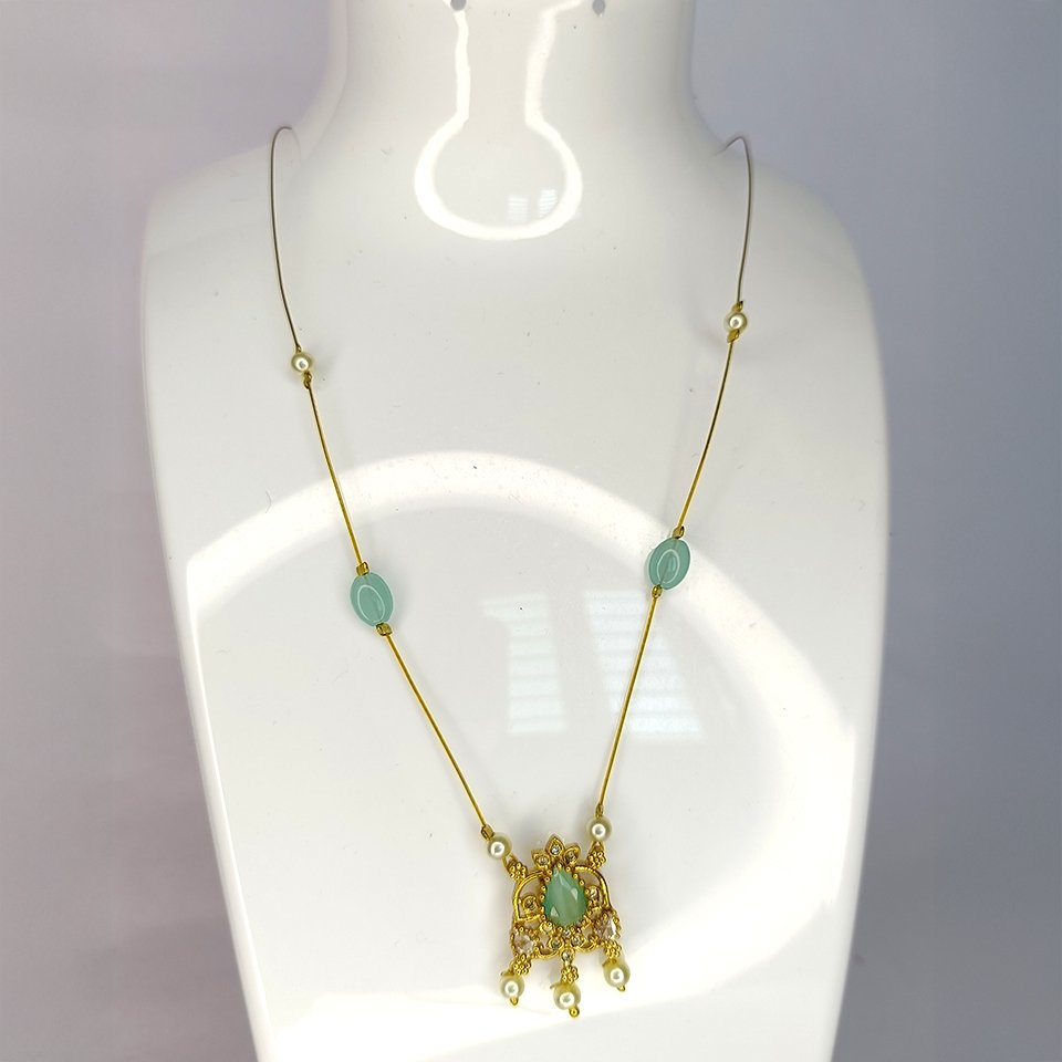 960X960_01 Mint Diva AD Necklace - Image 1
